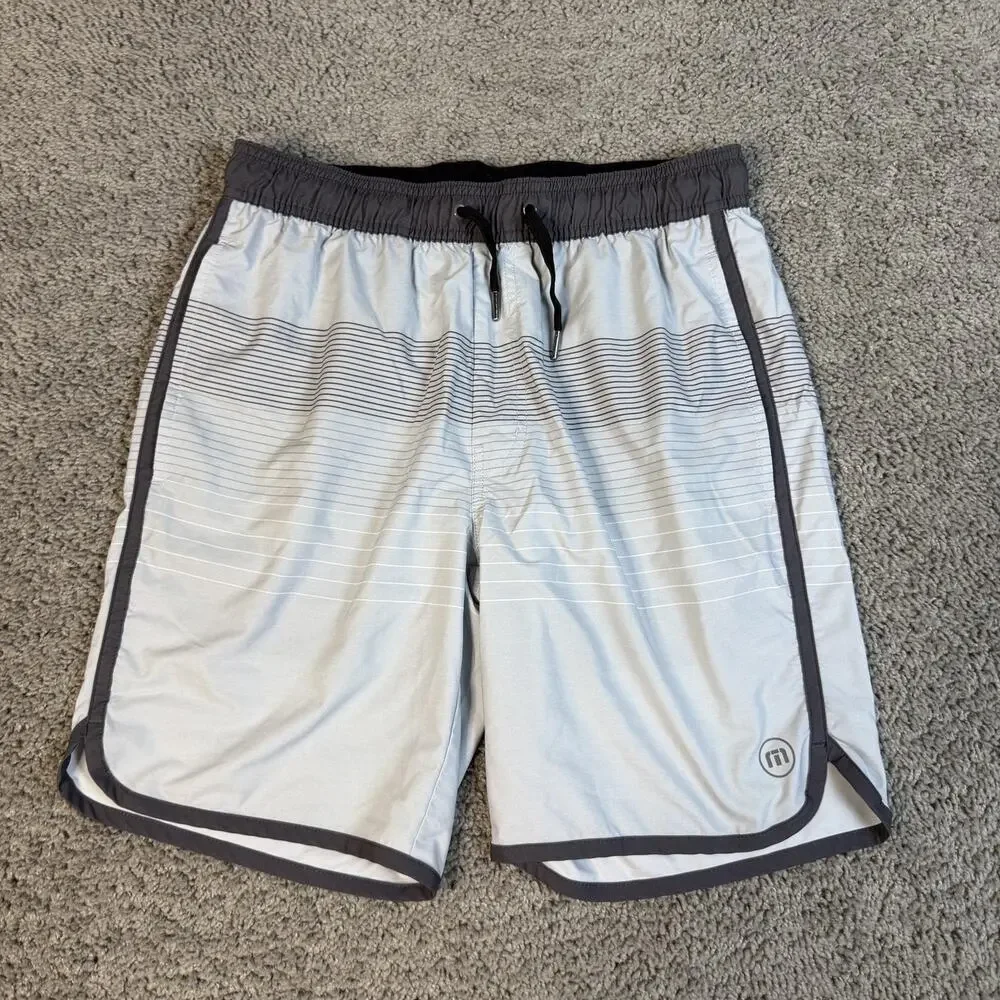 TravisMathew Shorts Mens M Gray Microfiber Lightweight Swim Pockets 8 Inseam